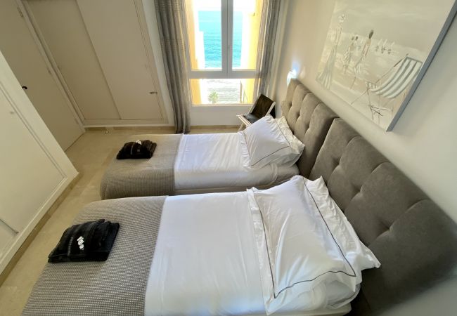 Apartamento en Estepona - Los Reales 8B Apartamento en Estepona - Los Reales 8B