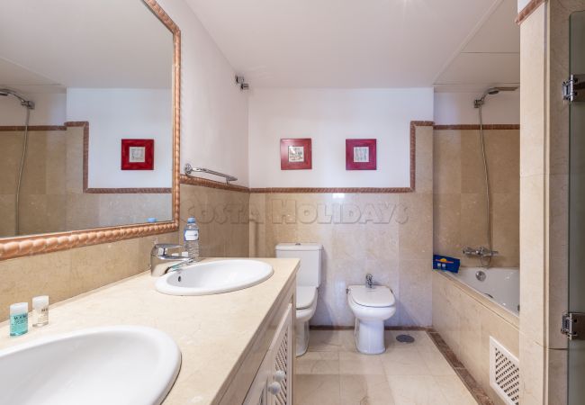 Appartement à Casares - La Perla de la Bahía 1501 Appartement à Casares - La Perla de la Bahía 1501