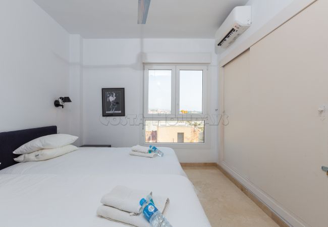 Apartment in Estepona - Los Reales 8C Apartment in Estepona - Los Reales 8C