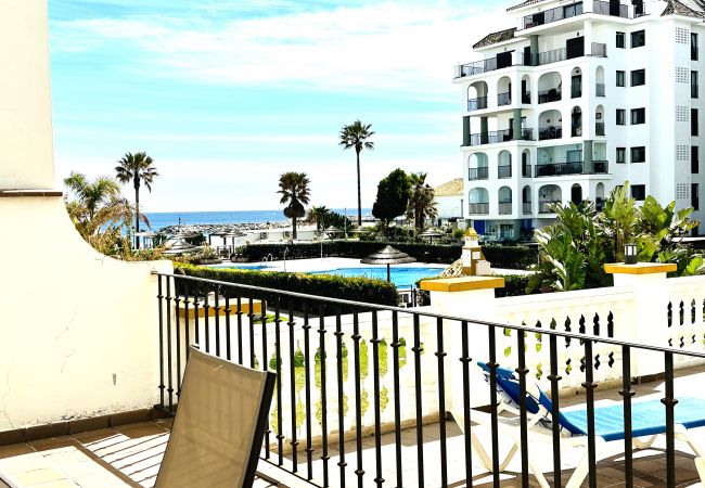 Apartment in Manilva - marina duquesa 806 Apartment in Manilva - marina duquesa 806