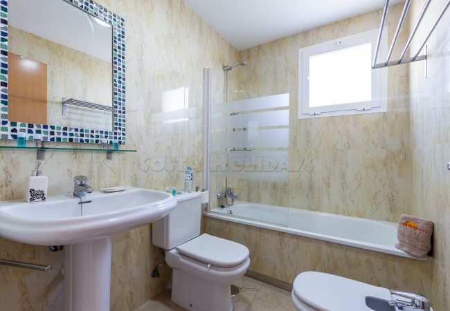 Apartment in Manilva - Residencial Duquesa 18.5.2A Apartment in Manilva - Residencial Duquesa 18.5.2A
